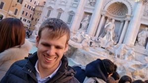 Smile with fountain behind (1)