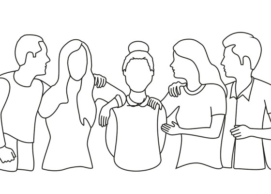 Outline of 5 family members - black line on white background.